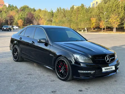 Mercedes-Benz C 63 AMG 2010 года за 14 000 000 тг. в Шымкент – фото 9