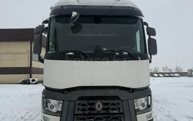 Renault  T-Series 2016 года за 36 000 000 тг. в Алматы