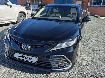Toyota Camry 2023 года за 14 600 000 тг. в Павлодар – фото 2