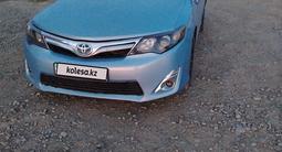 Toyota Camry 2012 года за 4 800 000 тг. в Актобе – фото 2