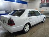 Mercedes-Benz C 180 1995 года за 1 500 000 тг. в Кокшетау – фото 3