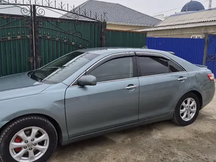 Toyota Camry 2010 года за 6 500 000 тг. в Атырау – фото 3