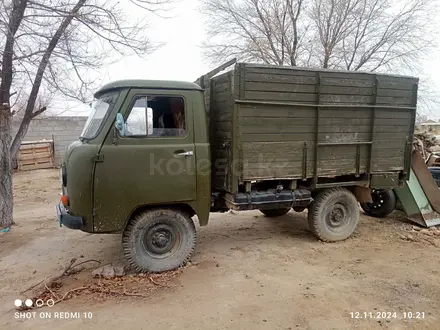 УАЗ 3303 1993 года за 800 000 тг. в Саудакент – фото 3