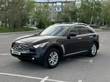 Infiniti FX35 2011 года за 14 300 000 тг. в Астана