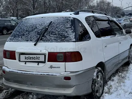 Toyota Ipsum 1997 года за 2 950 000 тг. в Алматы – фото 5