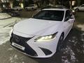 Lexus ES 250 2021 года за 22 000 000 тг. в Алматы – фото 2