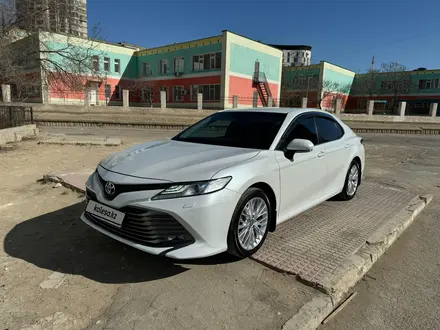 Toyota Camry 2020 года за 16 200 000 тг. в Актау – фото 6