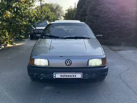 Volkswagen Passat 1993 года за 1 500 000 тг. в Алматы – фото 9