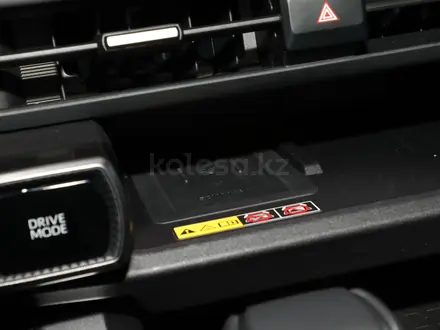 Toyota RAV4 Prestige 2026 года за 19 500 000 тг. в Алматы – фото 27