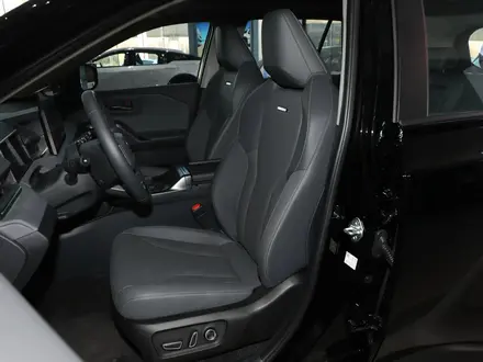 Toyota RAV4 Prestige 2026 года за 19 500 000 тг. в Алматы – фото 29