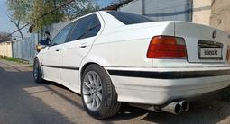 BMW 318 1995 года за 780 000 тг. в Шымкент – фото 3