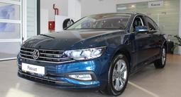 Volkswagen Passat Business 2.0 TSI 2022 года за 16 800 000 тг. в Атырау