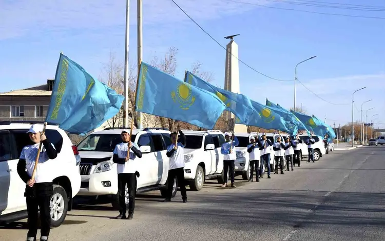 Требуется водитель с грузовым автомобилем в Астана