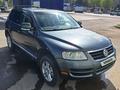 Volkswagen Touareg 2004 года за 6 200 000 тг. в Алматы – фото 4