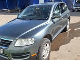 Volkswagen Touareg 2004 года за 6 200 000 тг. в Алматы – фото 5