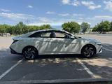 Hyundai Elantra 2025 года за 9 800 000 тг. в Астана – фото 4