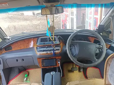 Toyota Estima Lucida 1997 года за 3 700 000 тг. в Астана