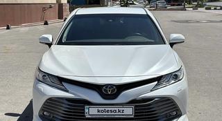 Toyota Camry 2018 года за 13 700 000 тг. в Шымкент