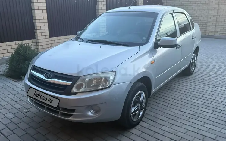 ВАЗ (Lada) Granta 2190 2015 года за 2 100 000 тг. в Семей