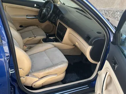 Volkswagen Passat 2002 года за 2 800 000 тг. в Алматы – фото 9