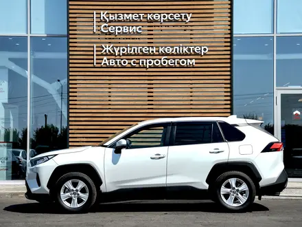 Toyota RAV4 2021 года за 14 790 000 тг. в Кызылорда – фото 3