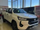 Toyota Hilux Elegance 2025 года за 25 890 000 тг. в Актобе