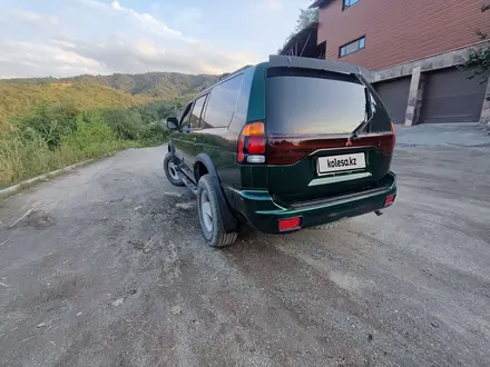 Mitsubishi Montero Sport 2000 года за 4 100 000 тг. в Алматы – фото 3