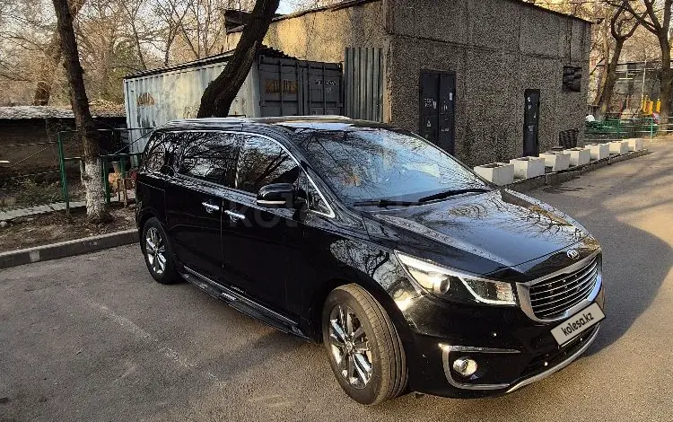 Kia Carnival 2017 года за 12 000 000 тг. в Алматы