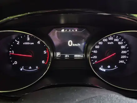 Kia Carnival 2017 года за 12 000 000 тг. в Алматы – фото 9
