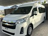 Toyota Hiace 2024 годаfor29 200 000 тг. в Актау