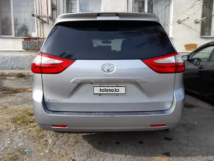 Toyota Sienna 2015 года за 12 750 000 тг. в Астана – фото 7