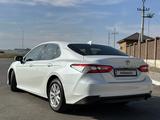 Toyota Camry 2018 годаүшін11 000 000 тг. в Атырау – фото 4