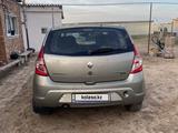 Renault Sandero 2013 года за 2 300 000 тг. в Уральск – фото 4