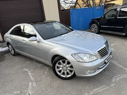 Mercedes-Benz S 550 2008 года за 6 300 000 тг. в Алматы