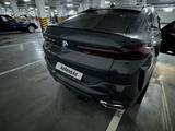 BMW X6 2021 года за 43 000 000 тг. в Алматы – фото 2
