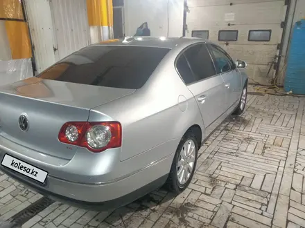 Volkswagen Passat 2009 года за 4 400 000 тг. в Костанай – фото 8