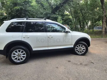 Volkswagen Touareg 2007 года за 7 000 000 тг. в Алматы – фото 4