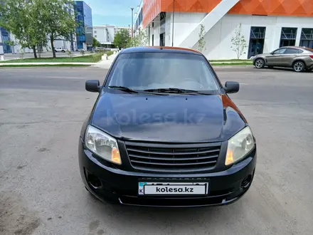 ВАЗ (Lada) Granta 2190 2014 года за 1 800 000 тг. в Астана – фото 2
