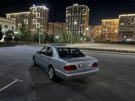 Mercedes-Benz E 280 1996 года за 2 200 000 тг. в Шымкент – фото 3