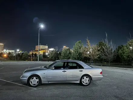 Mercedes-Benz E 280 1996 года за 2 200 000 тг. в Шымкент – фото 6