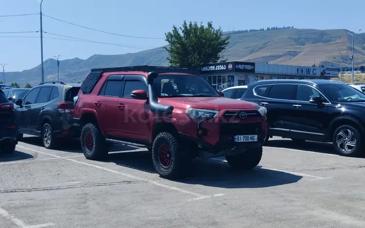 Toyota 4Runner 2019 годаfor16 500 000 тг. в Актау