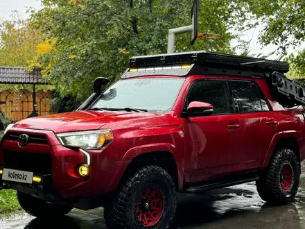 Toyota 4Runner 2019 года за 16 500 000 тг. в Актау – фото 4
