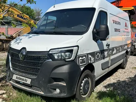 Renault Master 2020 года за 13 059 556 тг. в Алматы
