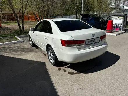 Hyundai Sonata 2004 года за 2 850 000 тг. в Астана – фото 4