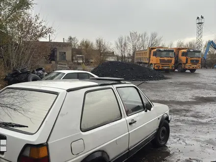 Volkswagen Golf 1983 года за 500 000 тг. в Караганда – фото 3