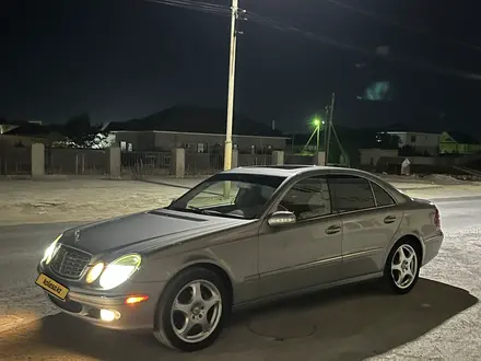 Mercedes-Benz E 320 2004 года за 5 000 000 тг. в Жанаозен – фото 2