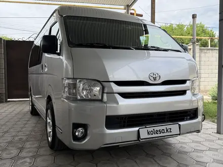 Toyota Hiace 2007 года за 10 950 000 тг. в Алматы