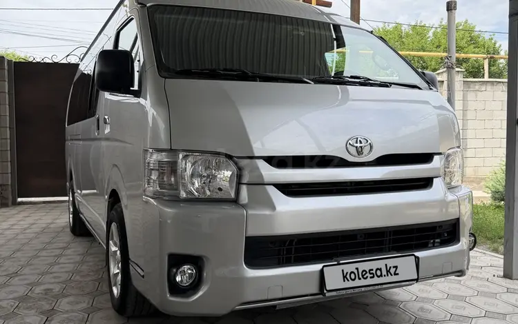 Toyota Hiace 2007 года за 10 950 000 тг. в Алматы