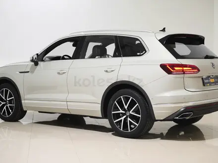 Volkswagen Touareg 2022 года за 26 800 000 тг. в Алматы – фото 6