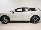 Volkswagen Touareg 2022 годаfor26 800 000 тг. в Алматы – фото 4